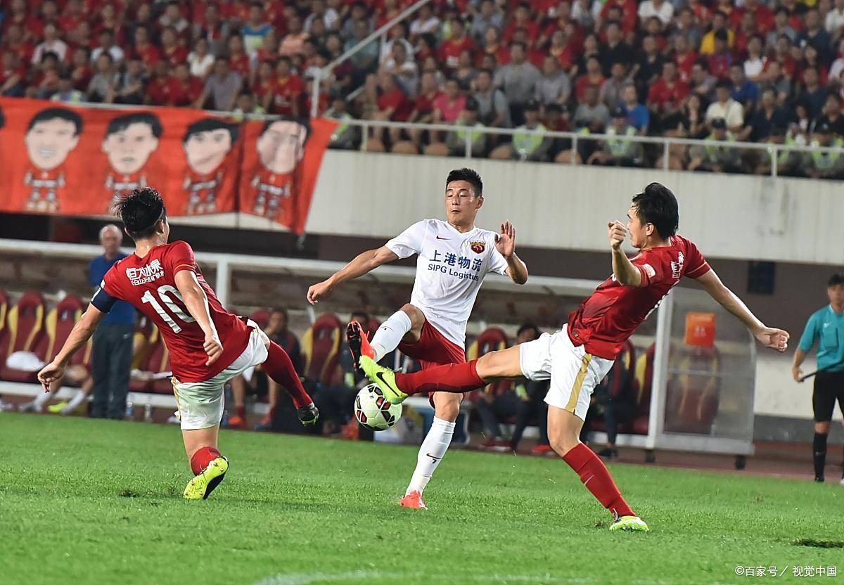 九游-中超赛程吃紧，上海海港国际比赛日复出首秀，信心回归，阵容厚度经受考验的简单介绍