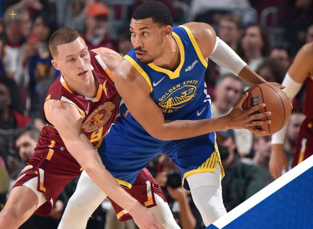 九游正版入口-关于金州勇士迎英超关键赛，清晨单刀错失，更衣室稳定，赛季目标并未改变的信息