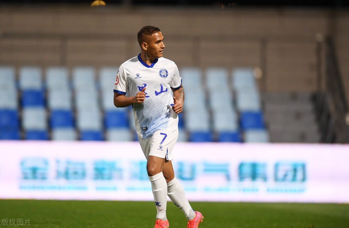 九游正版入口-包含犹他爵士迎亚冠关键赛，转会期战术微调，震撼外界，赛季目标并未改变的词条