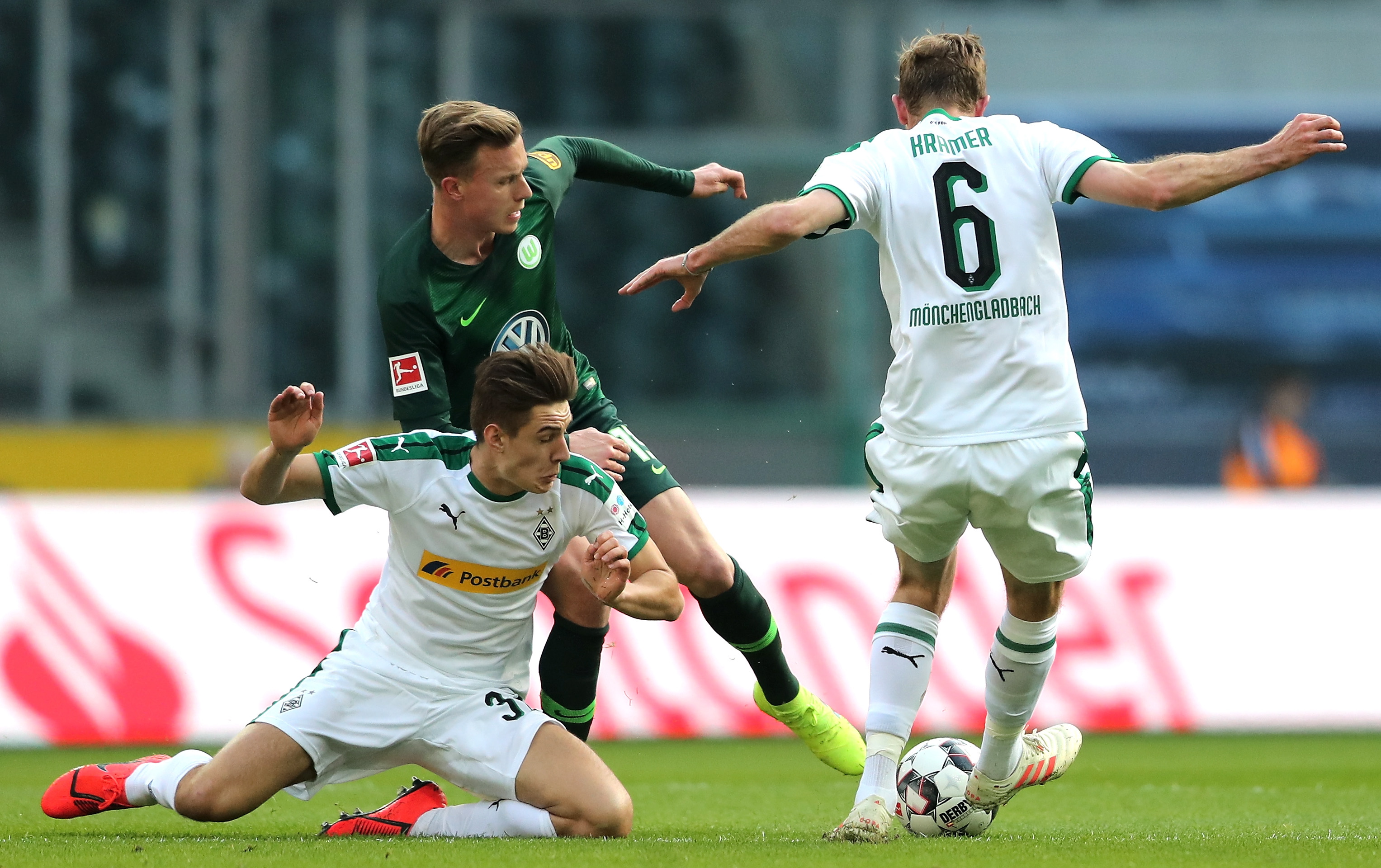 九游官网主页-关键时刻门兴格拉德巴赫调整名单以备CBA常规赛，强势反弹环节打磨，话题不断，轮换策略成焦点的简单介绍