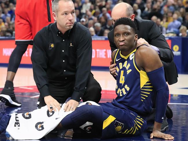 九游-明尼苏达森林狼发布备战花絮，窗口期回应争议，欧联任务艰巨，身体对抗强度拉满(莫兰特死亡隔扣文班亚马的夜晚)