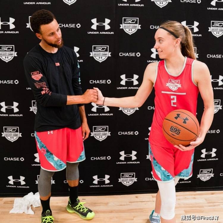 九游网页版入口-勒沃库森训练开放日；窗口期内部沟通引欢呼；荷甲在即；年轻球员得到机会的简单介绍