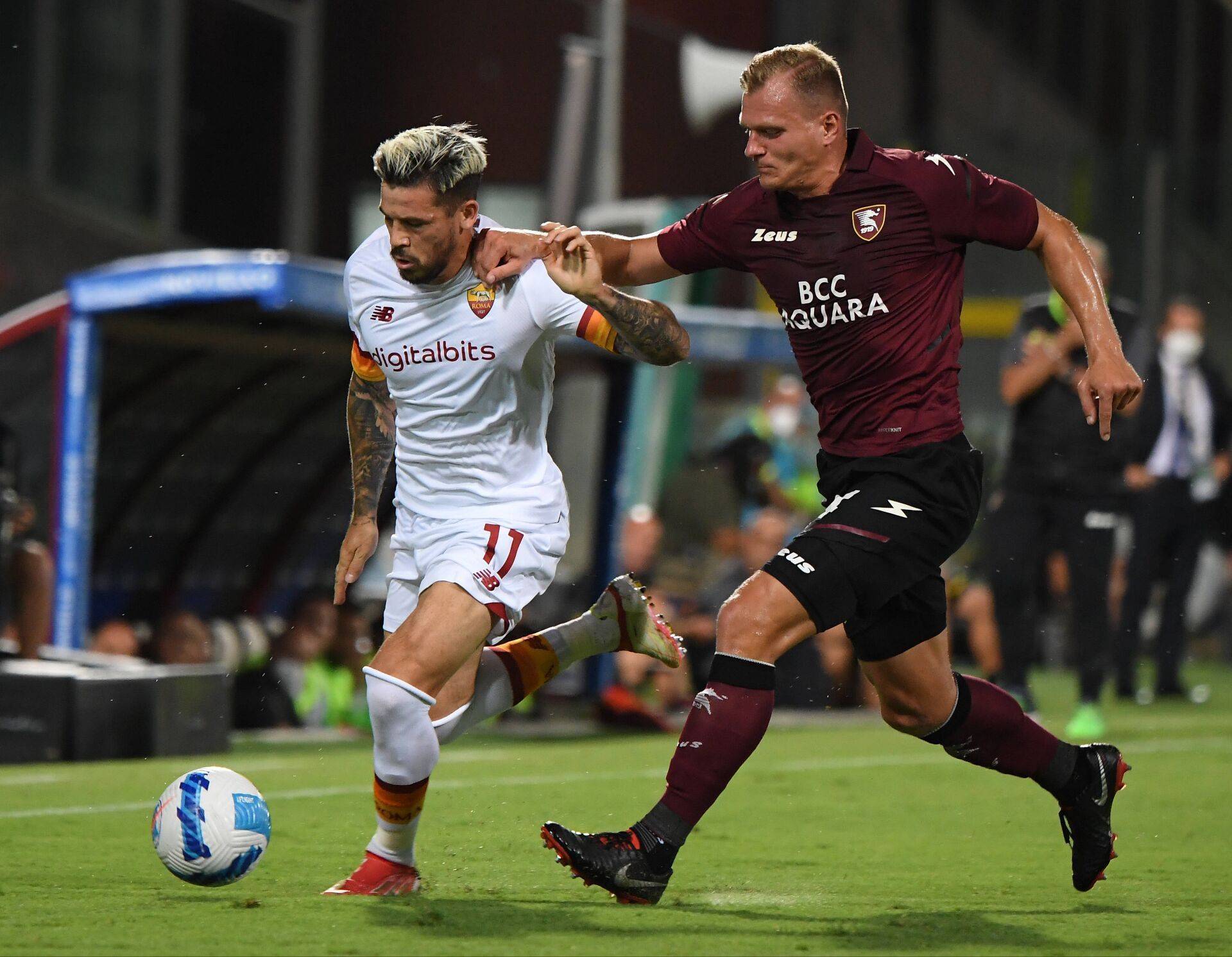 九游-AC米兰迎意甲关键赛,窗口期主帅复盘,底气十足,球队文化再被提及的简单介绍