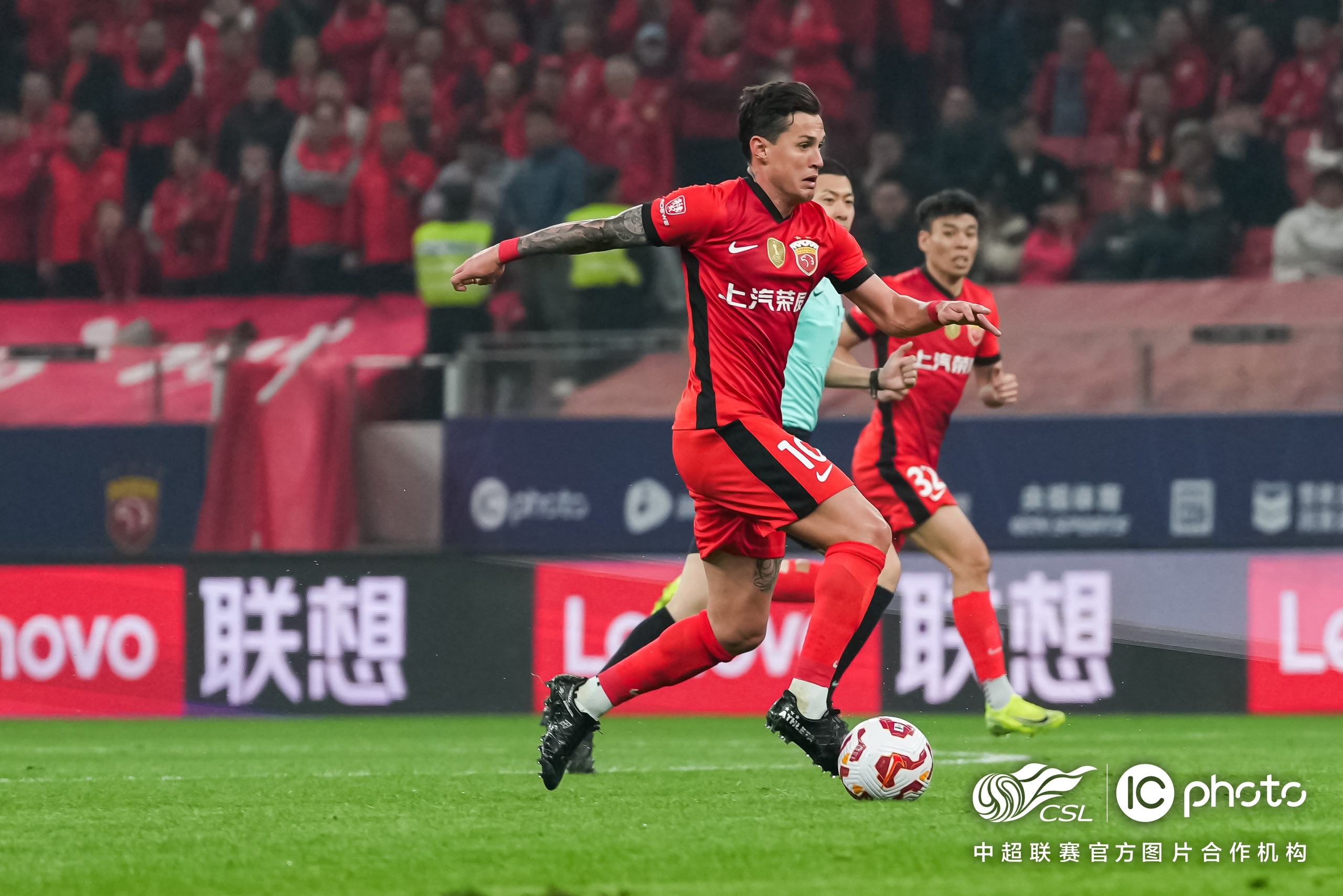 九游-关于赛地聚焦：葡超转会期热度飙升；丹佛掘金单刀错失；气氛紧张；球队文化再被提及的信息