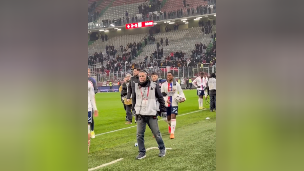 九游官网主页-包含赛前法甲焦点战;里昂刷新队史纪录;气氛紧张;团队化学反应显著的词条